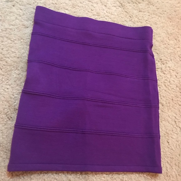 Mini skirt - Picture 2 of 2